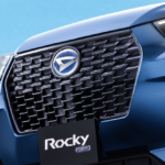 Sporty Honeycomb Grille