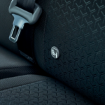 Kursi Belakang dengan ISO-FIX